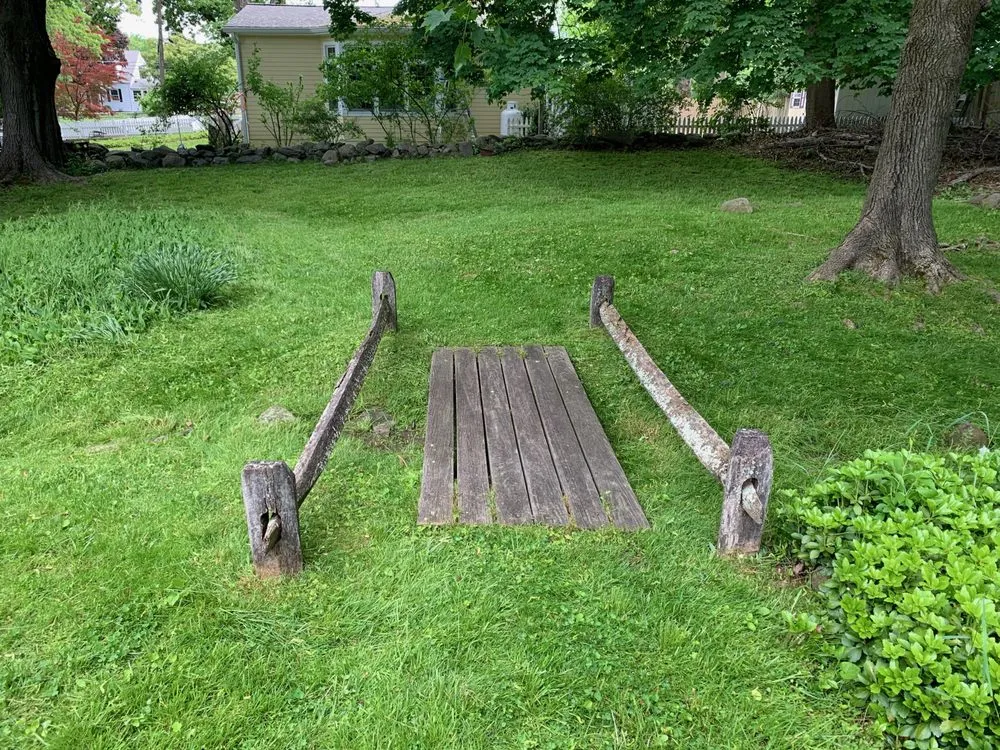 Reliable yard maintenance in Norwalk, CT by JB Landscaping Services