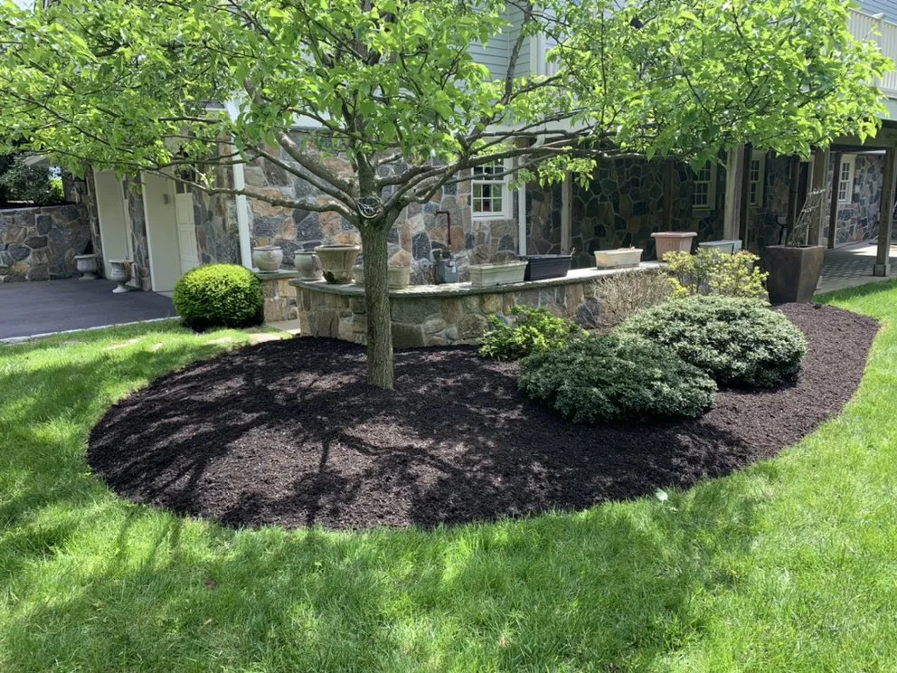 Custom residential landscaping experts serving Norwalk, CT - JB Landscaping Services