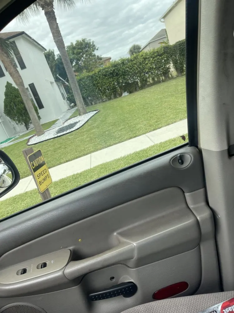 Custom yard cleanup service near you across West Palm Beach, FL - JB Landscaping