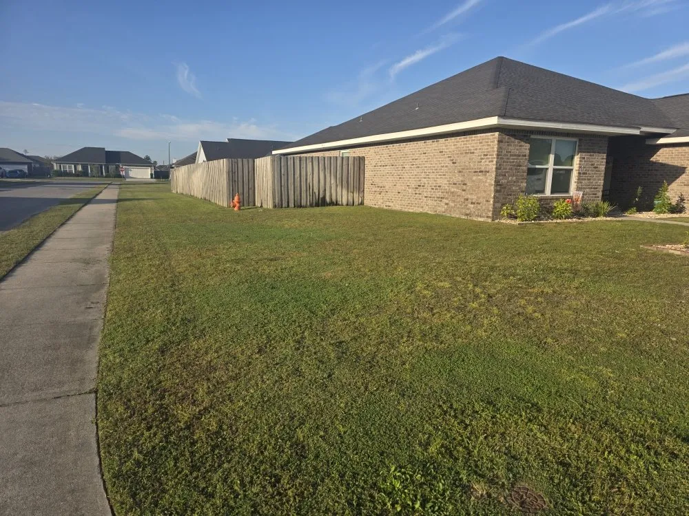 Expert landscaping services experts serving Callaway, FL - J&B Lawn & Landscape