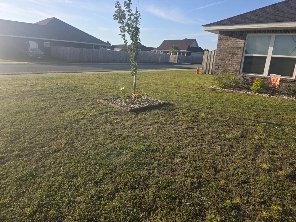 Professional lawn care service in Callaway, FL - J&B Lawn & Landscape