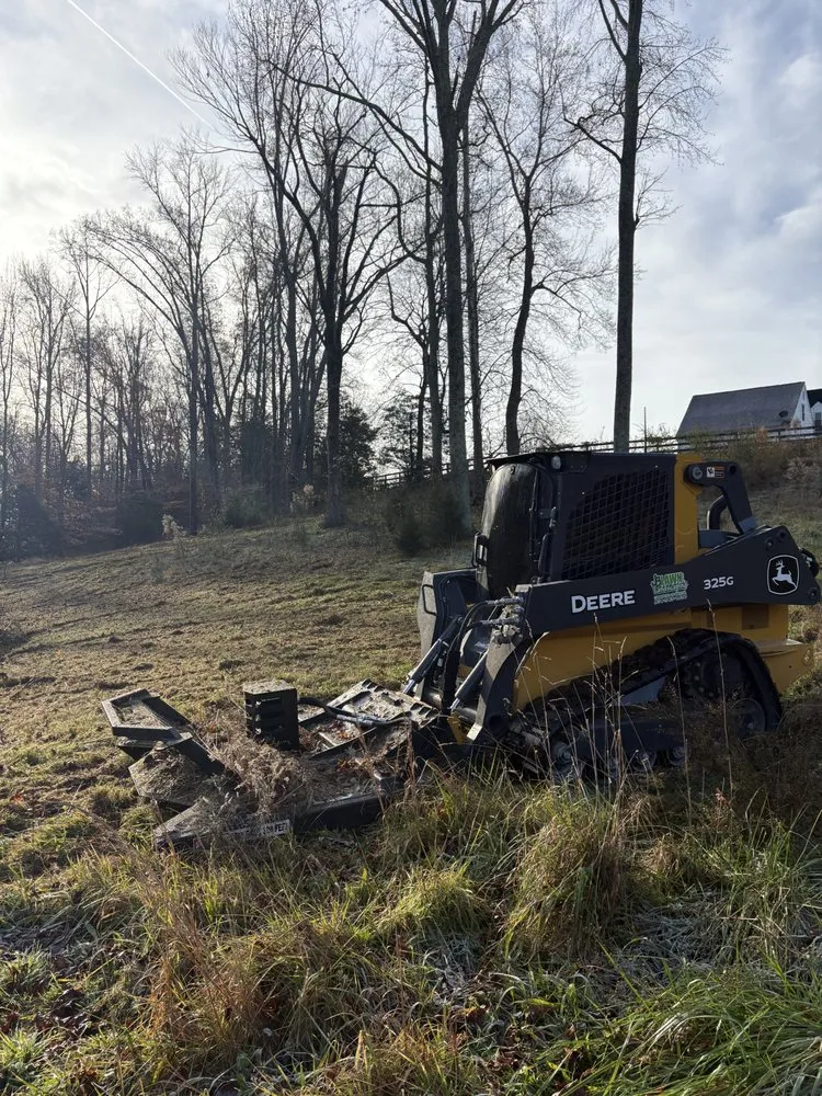 Local landscaping services for beautiful yards in Mechanicsville, VA by JB Lawn & Landscaping