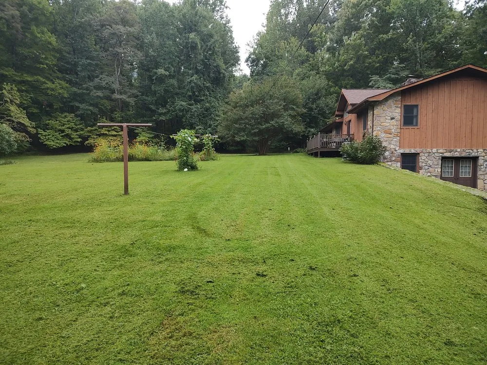 Expert garden landscaping for residential properties in Dandridge, TN by J&B lawn care