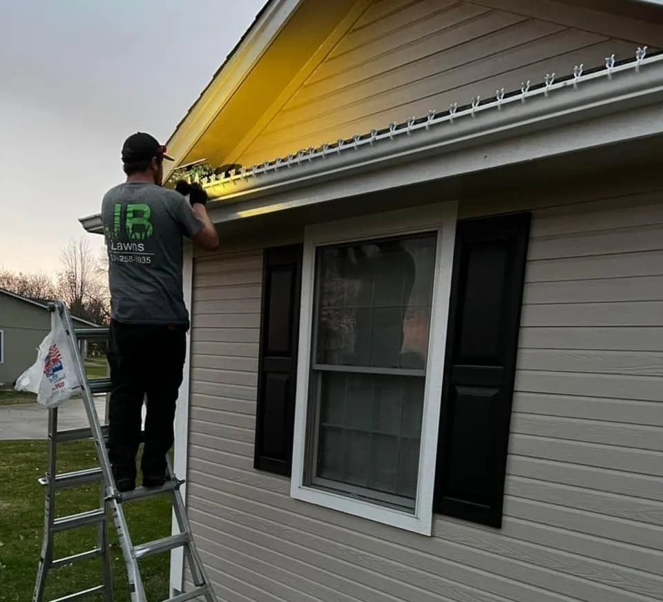 Affordable lawn care service for homes across Garden City, MO - JB Lawns