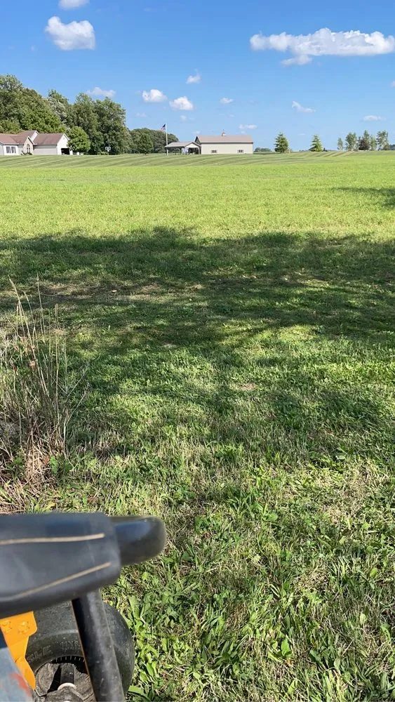 Affordable lawn mowing service in Findlay, OH - JB Mowing And Lawncare