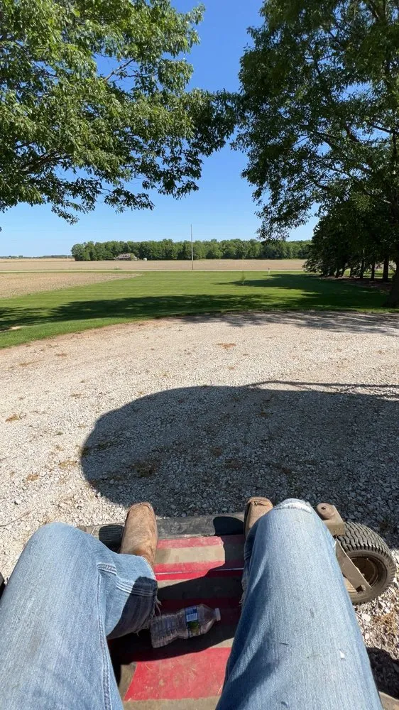 Affordable yard cleanup service in Findlay, OH - JB Mowing And Lawncare