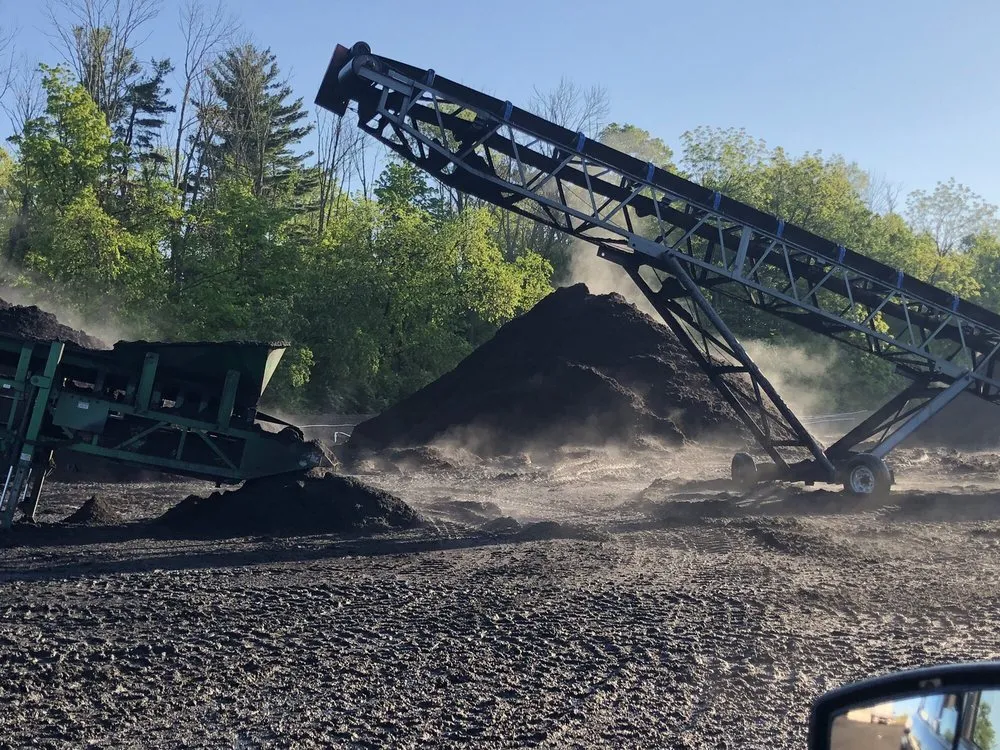 Reliable residential landscaping experts serving Dayton, OH - JB Mulch