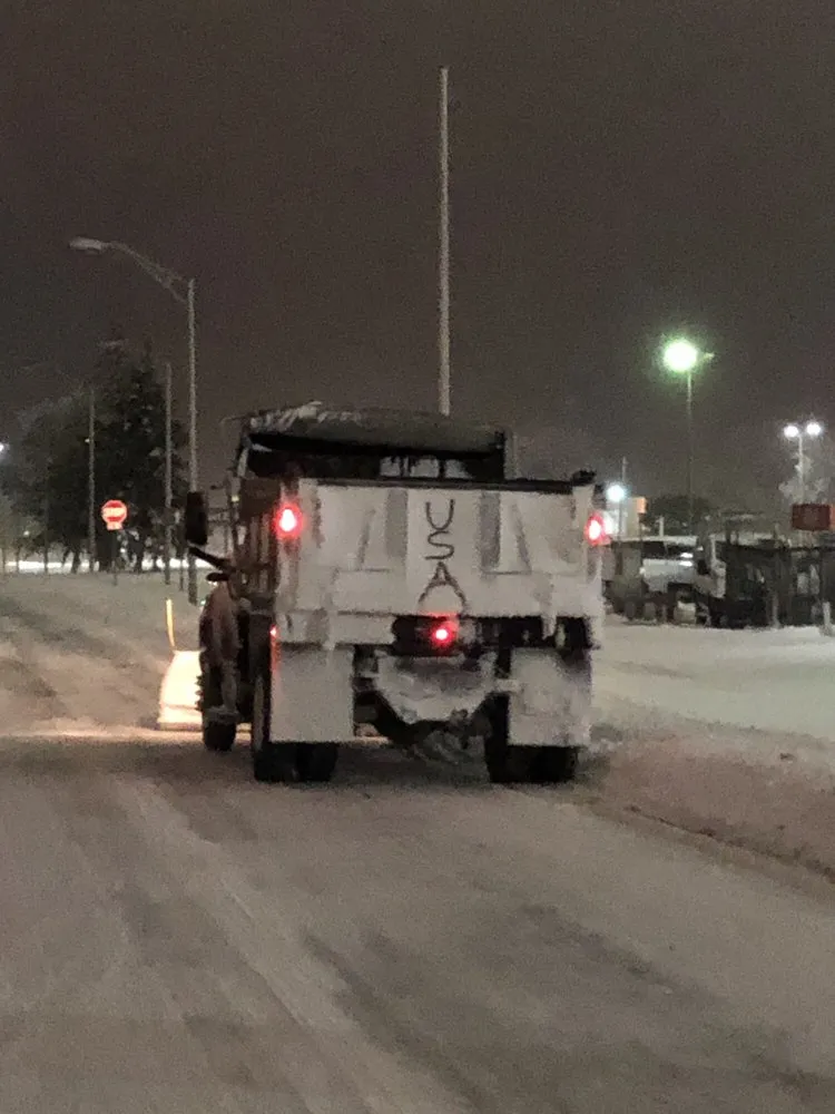 Trusted landscape installation for homes in Dayton, OH by JB Mulch