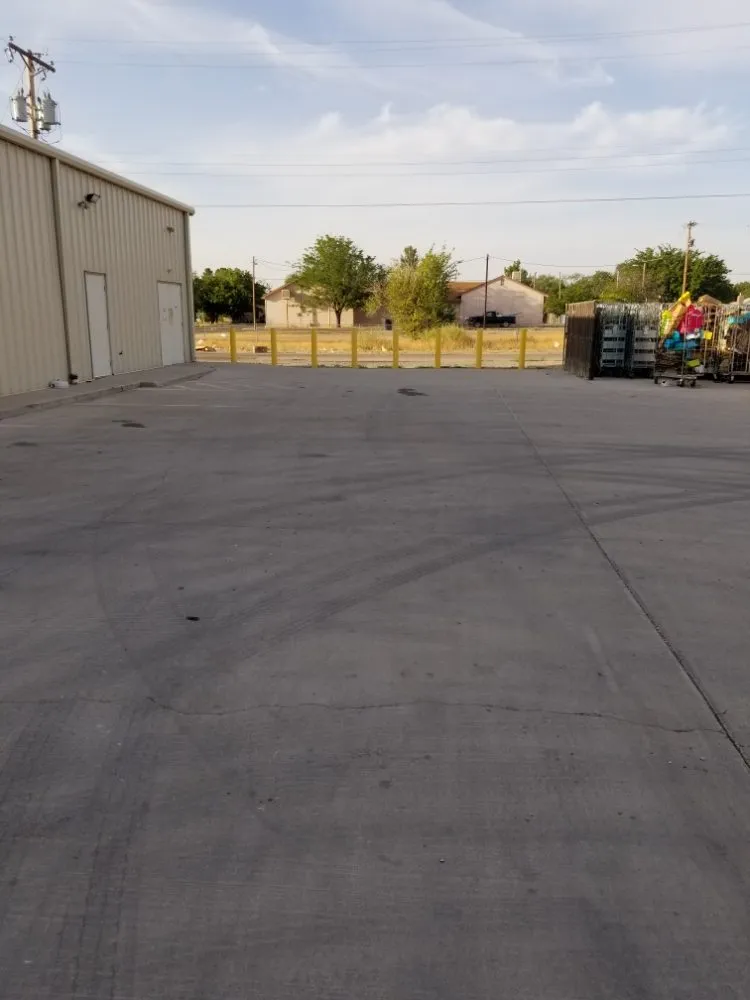 Local garden landscaping in Roswell, NM - J&B Service's