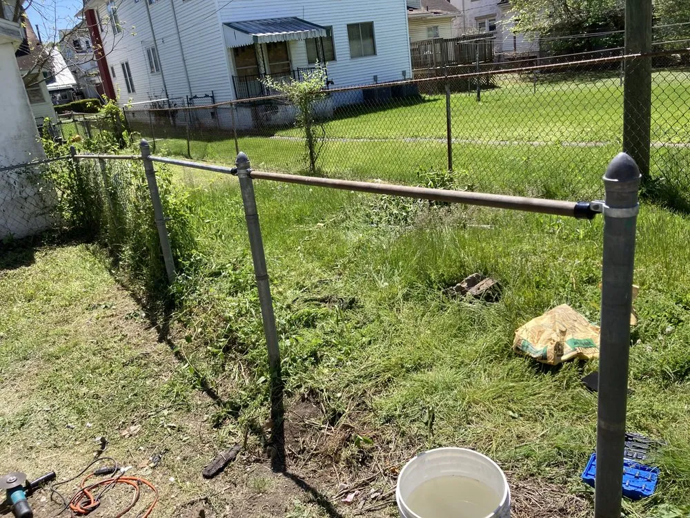 Top-rated lawn mowing service experts serving Huntington, WV - J&B Tree and Lawncare