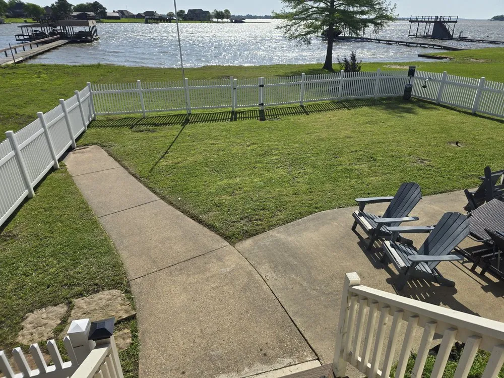 Reliable landscaping services in Kemp, TX by JBC MOWING LLC