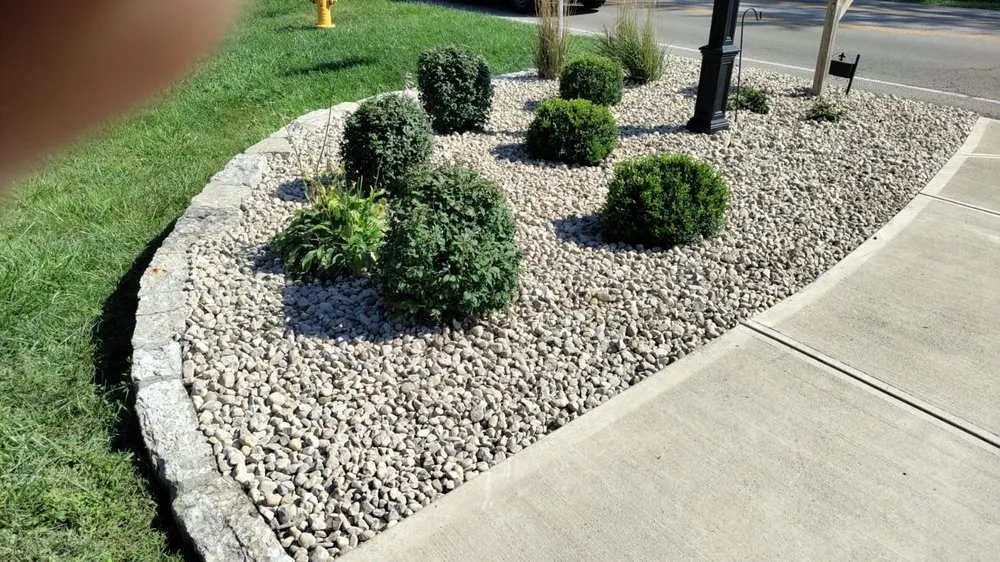 Top-rated lawn mowing service in Dayton, OH - JBH Landscaping