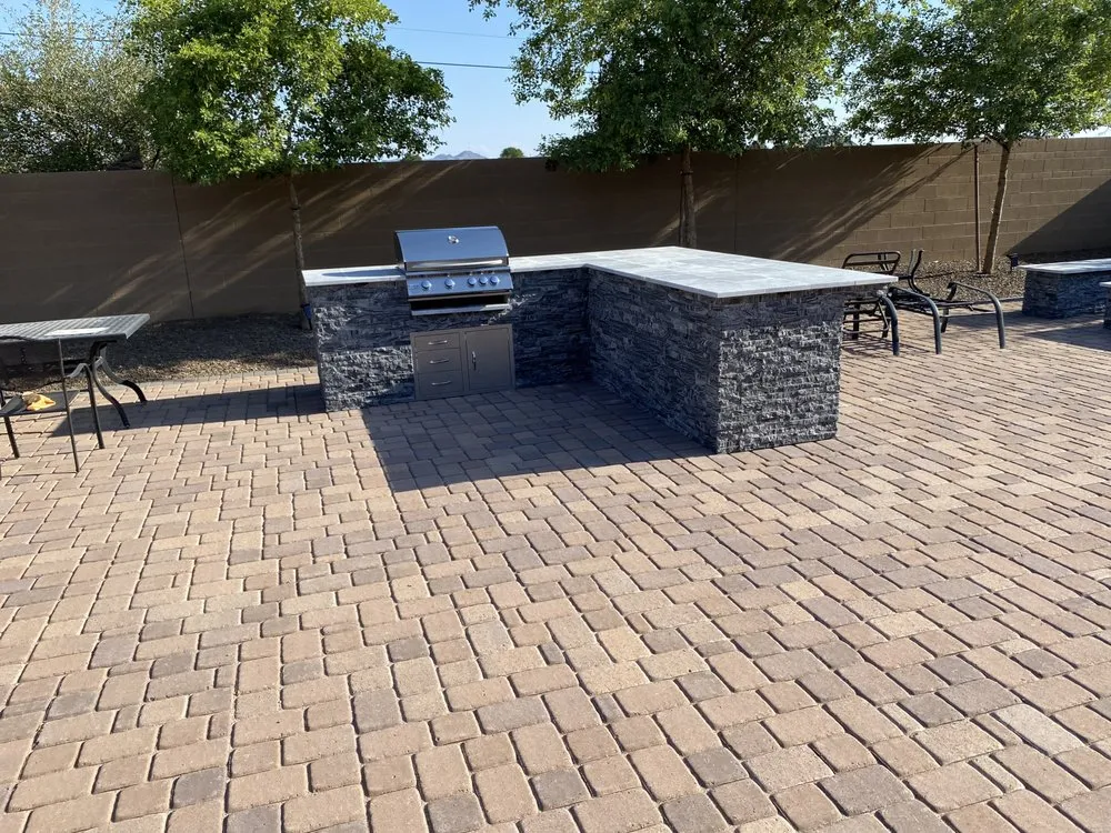 Expert lawn mowing service in Phoenix, AZ - JBHardscape