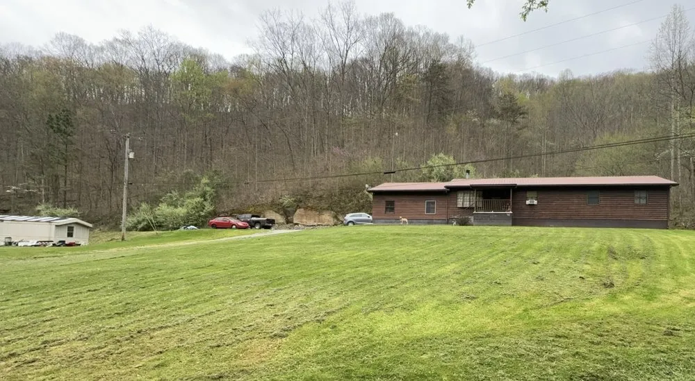 Local garden landscaping in Hunter, KY - JBK’s Landscaping, Lawncare & Construction