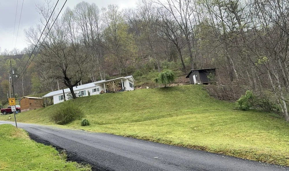 Affordable yard cleanup service in Hunter, KY by JBK’s Landscaping, Lawncare & Construction