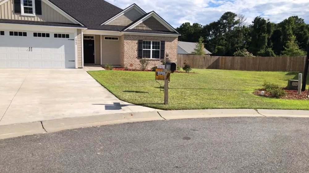 Top-rated residential landscaping in Valdosta, GA - JBM Lawn Service