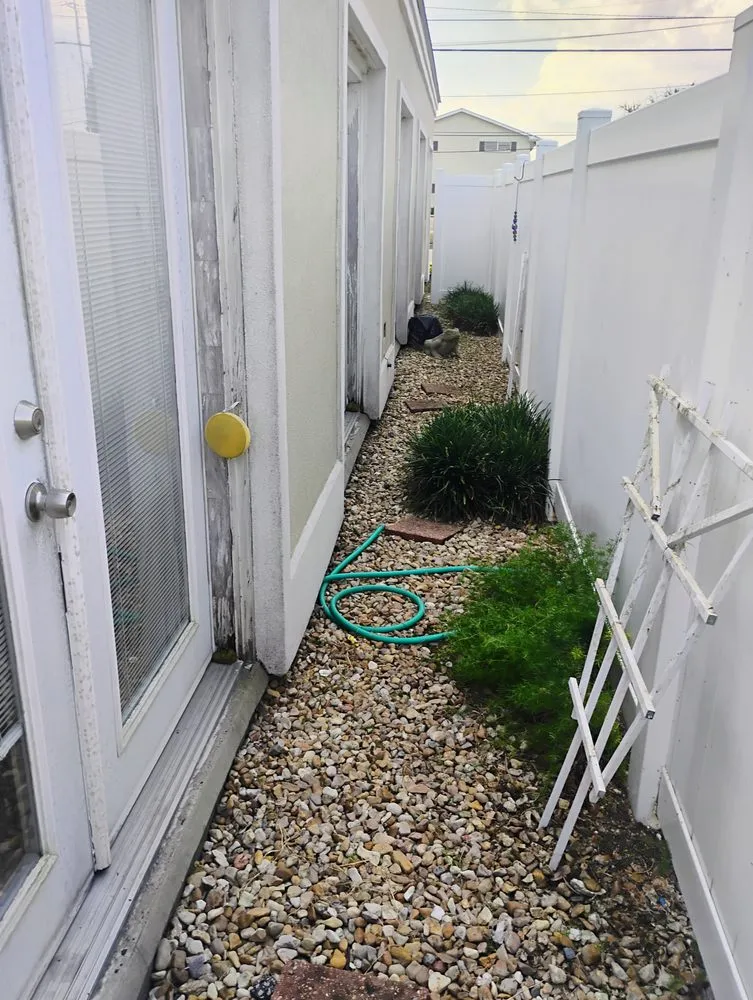 Affordable landscaping services experts serving New Orleans, LA - J&B's Ground Up Home Services