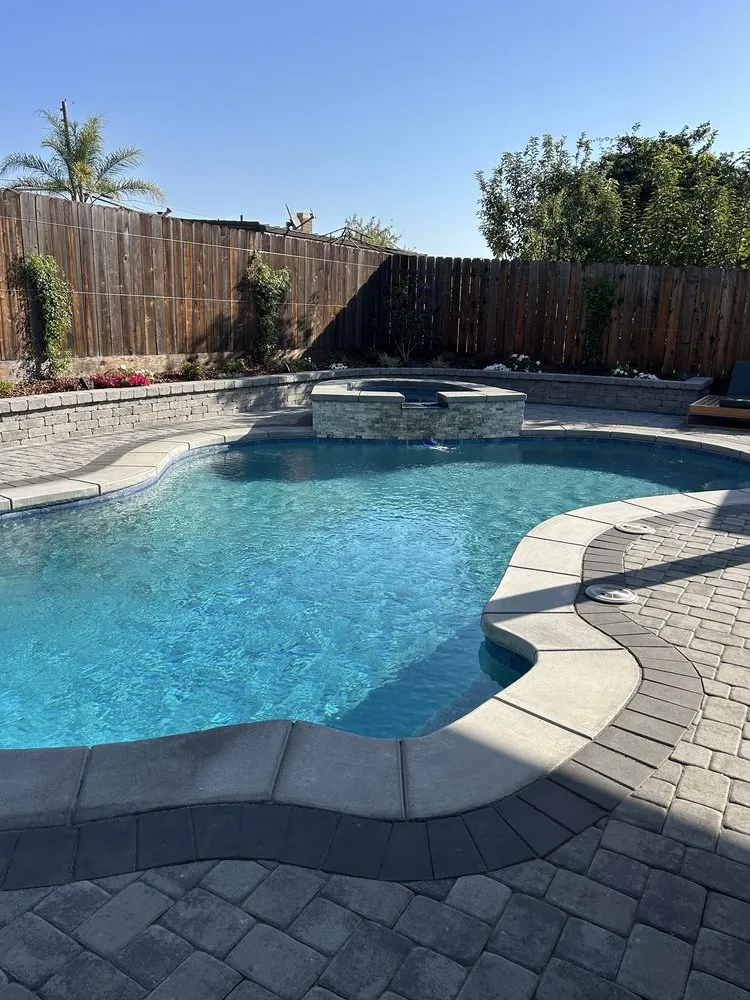 Expert yard maintenance for homes in Tracy, CA by JB's Landscape