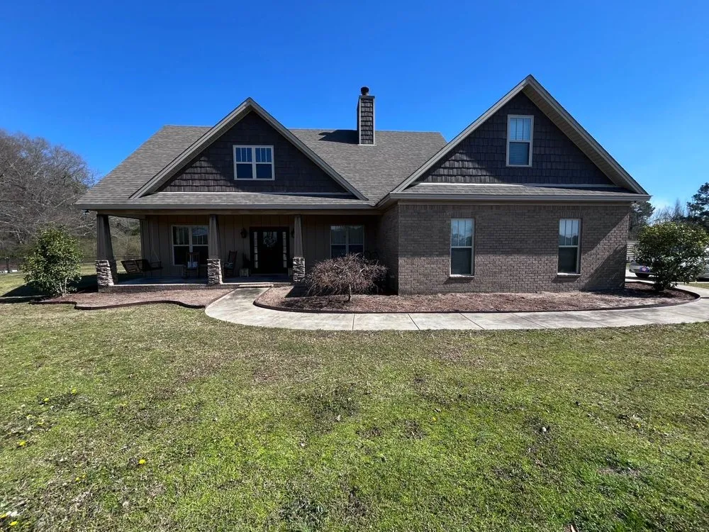 Trusted lawn care service experts serving Rehobeth, AL - Jb's Landscaping