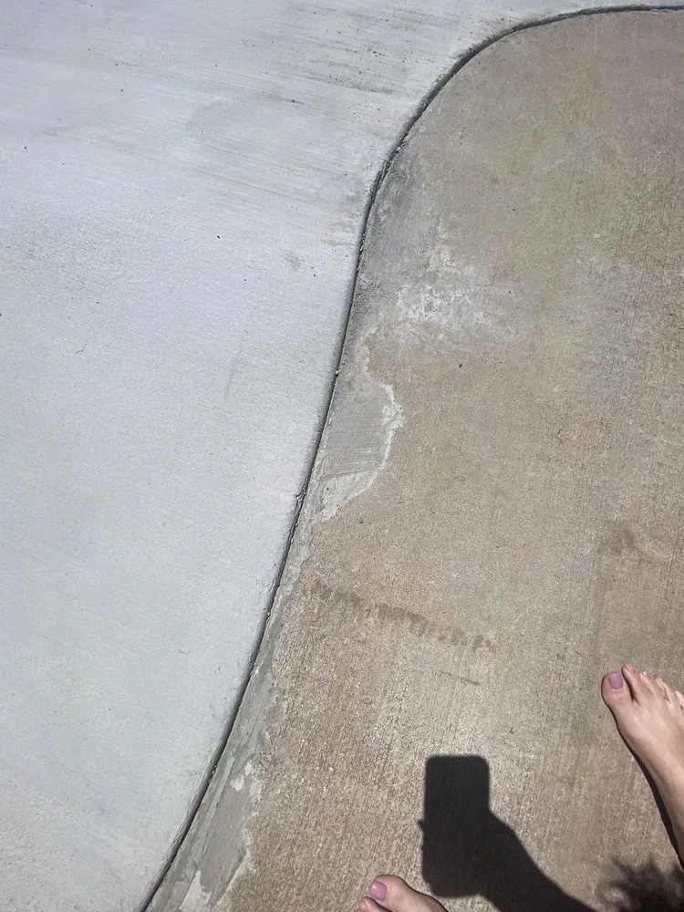 Custom lawn care service experts serving Springdale, AR - JB’s Landscaping