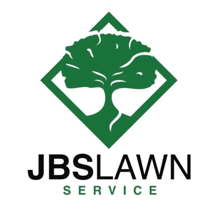 Top-rated lawn mowing service experts serving Houston, TX - JBS Lawn - Houston