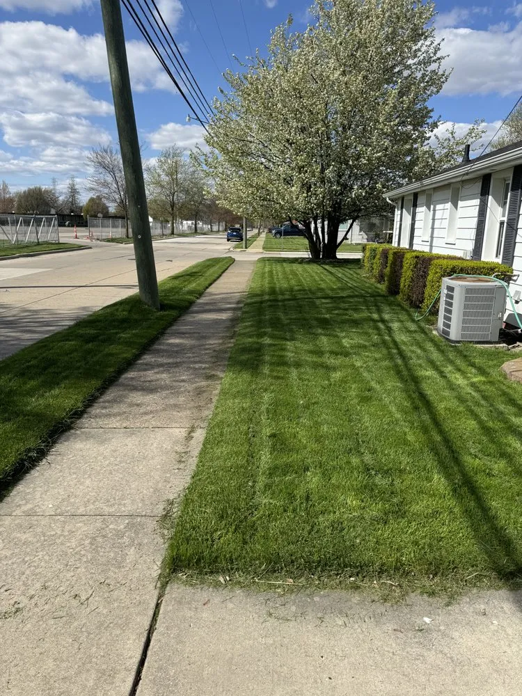 Professional lawn mowing service near you in Woodhaven, MI by JBs Lawn Care