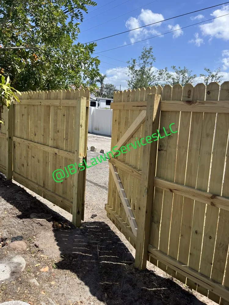 Affordable landscaping services for outdoor upgrades across St. Petersburg, FL - Jb's Lawn Services