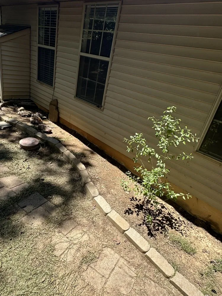 Custom outdoor landscaping experts serving Little Rock, AR - Jb’s Mowing and Hauling Service