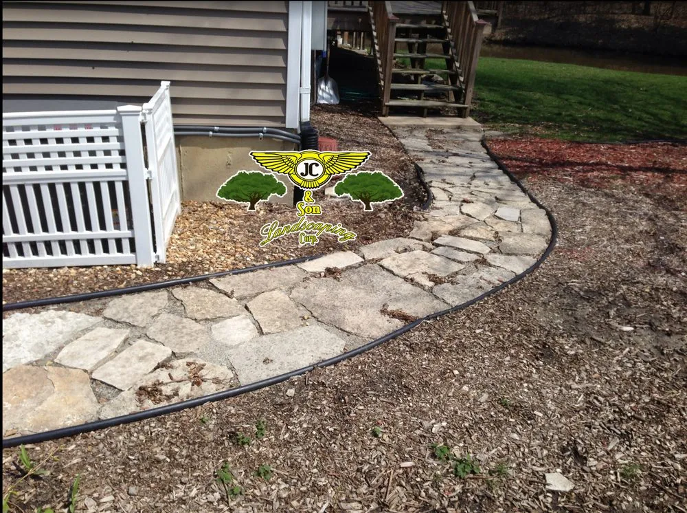 Top-rated garden landscaping in Glendale Heights, IL by JC & Son Landscaping