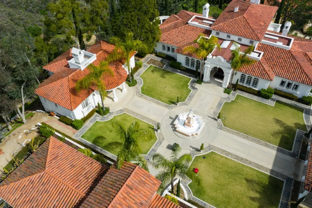 Trusted yard maintenance in Vista, CA by JC Bowers Landscaping & Tree Services