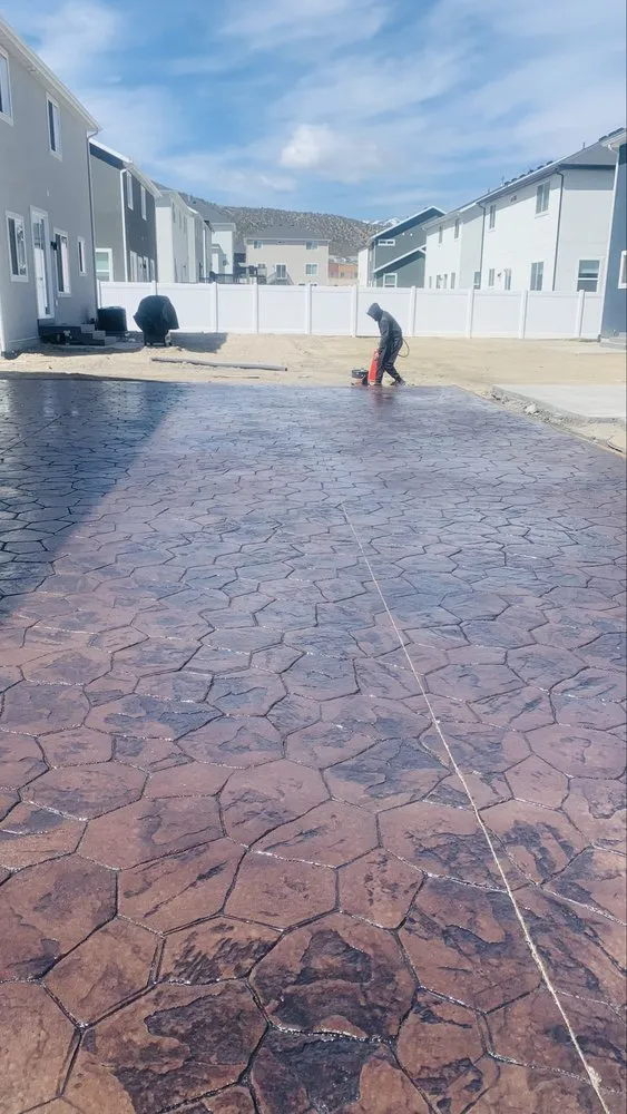 Reliable yard maintenance for year-round maintenance across Layton, UT - Jc Brothers Contractors