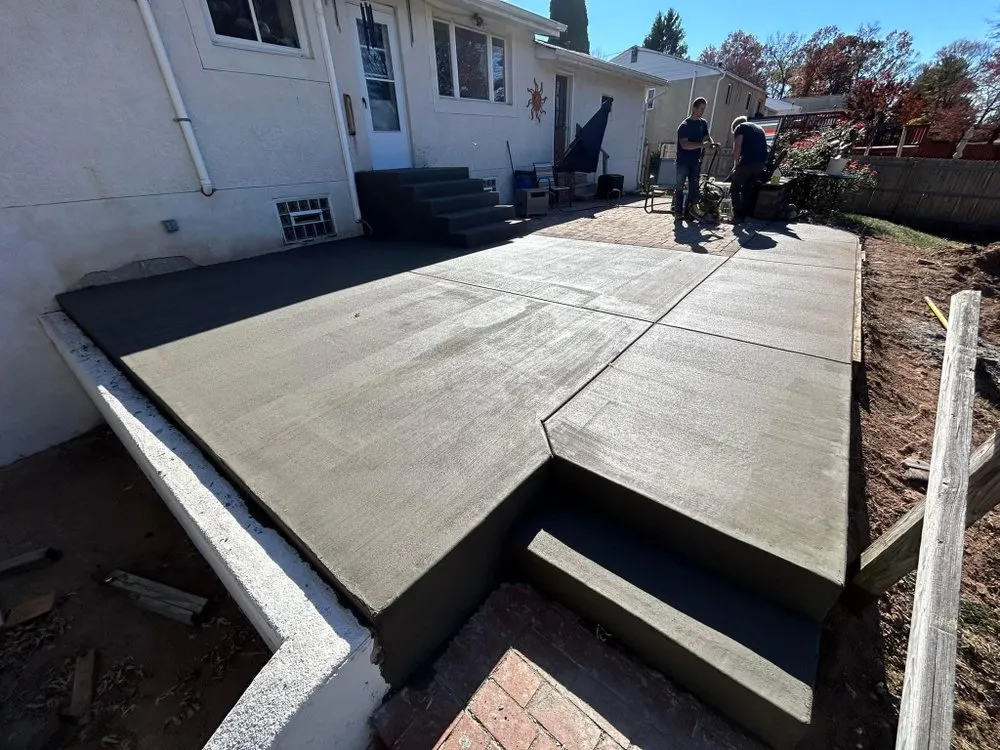 Professional outdoor landscaping in Gilbertsville, PA by JC Concrete Works