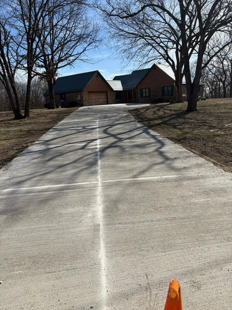 Professional residential landscaping experts serving Columbia, MO - JC Construction And Landscaping