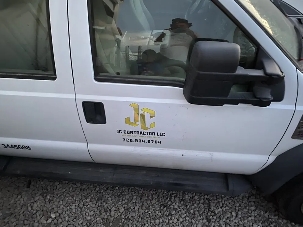 Expert yard cleanup service experts serving Aurora, CO - Jc Contractor