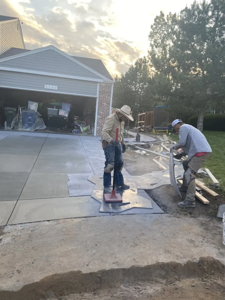 Top-rated lawn care service in Aurora, CO - Jc Contractor