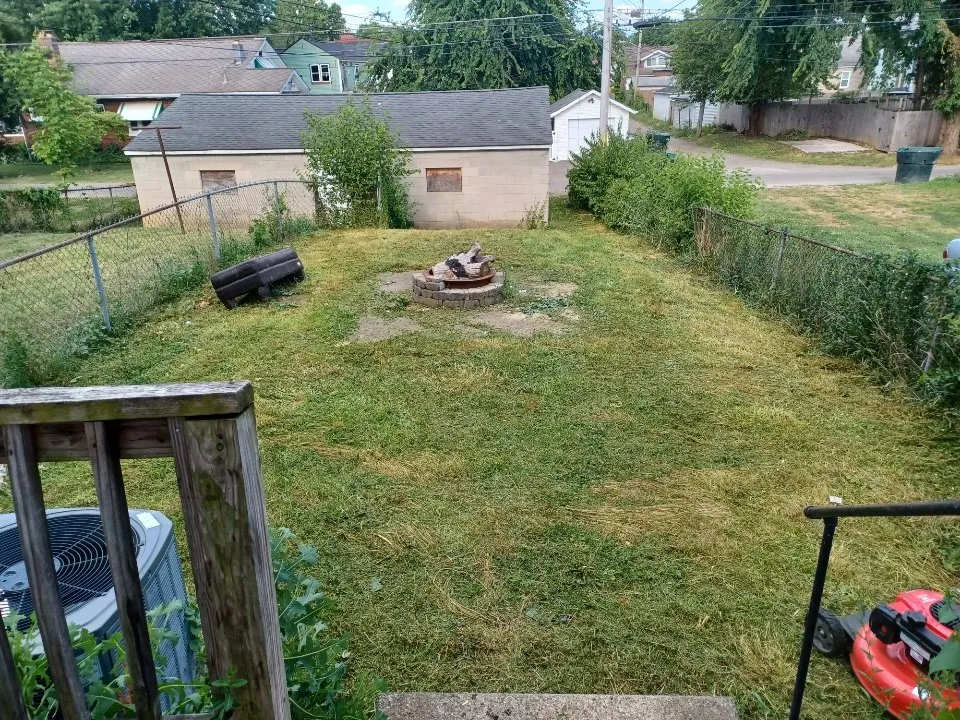 Local lawn care service for year-round maintenance in Columbus, OH by J&C Family Cleaning and Lawn Care