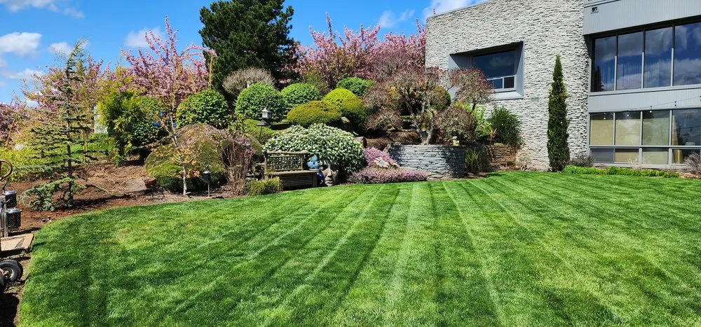 Custom landscape design in Salem, OR - J.C garden care