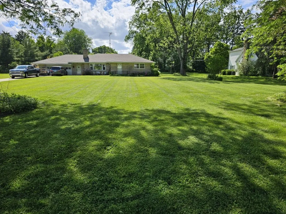 Top-rated landscape installation with custom design in Jackson, MI by JC Landscape