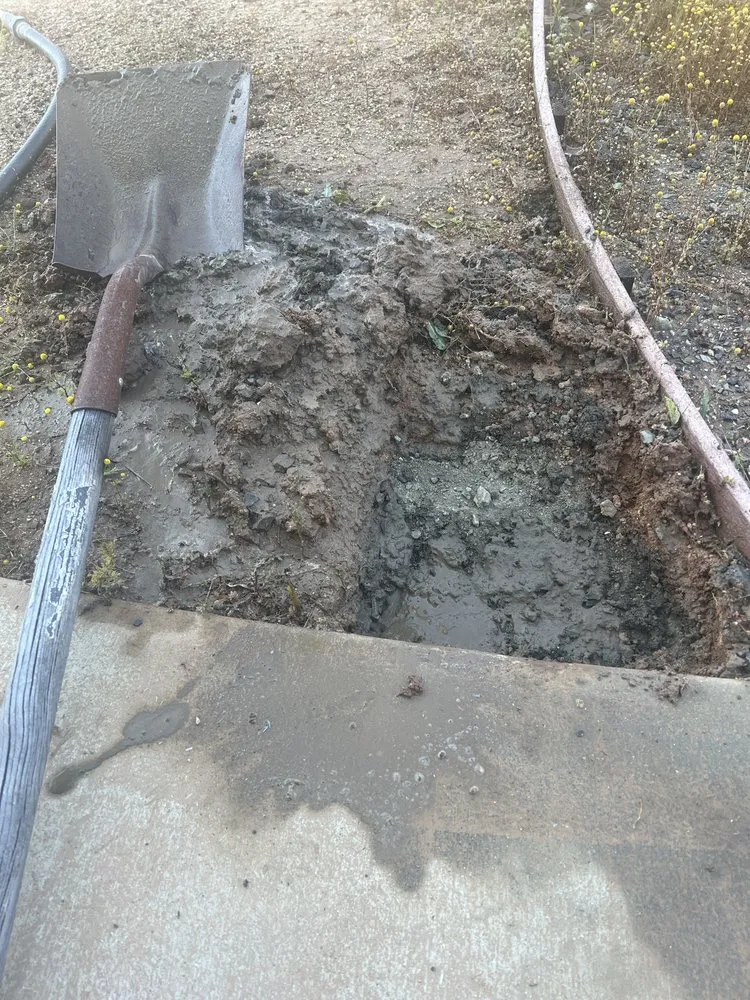 Professional lawn mowing service experts serving Lake Elsinore, CA - JC Landscape