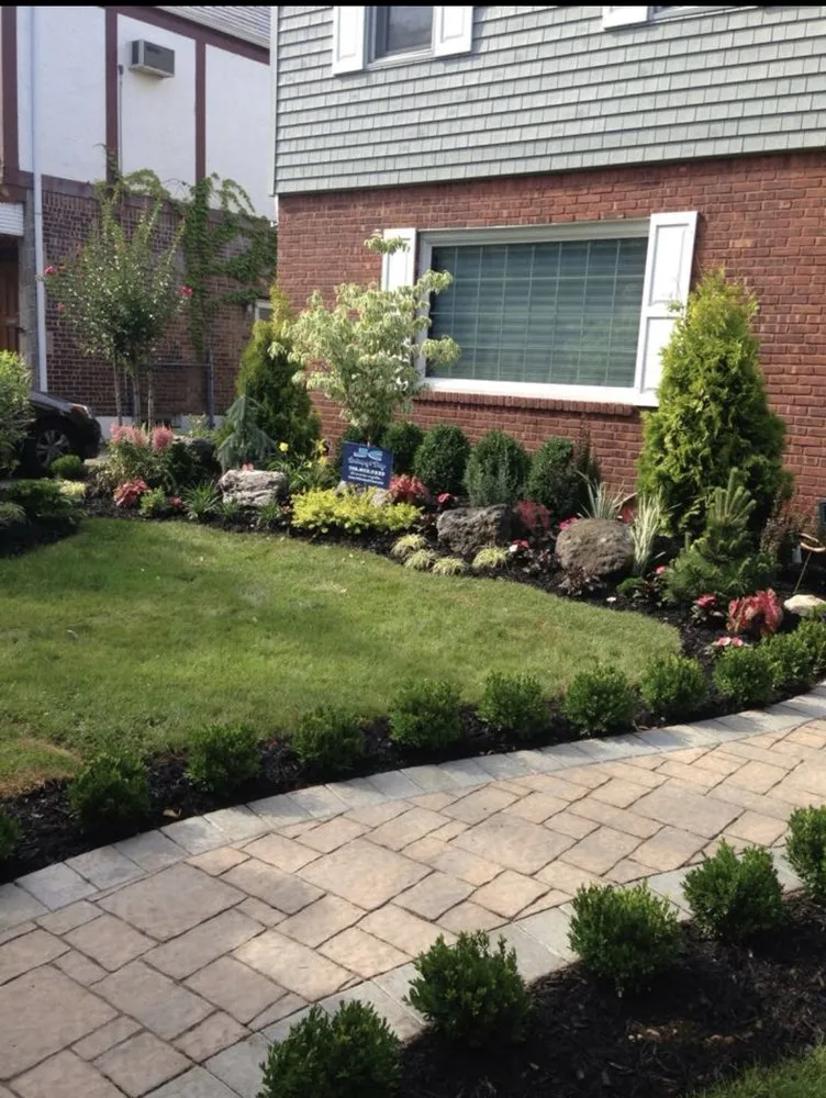 Custom residential landscaping in Queens, NY - JC Landscaping & Design