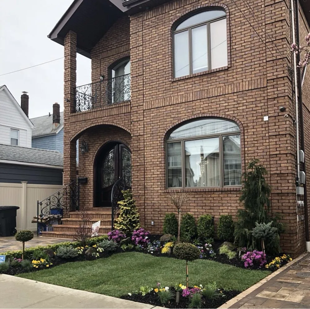 Top-rated yard cleanup service in Queens, NY by JC Landscaping & Design