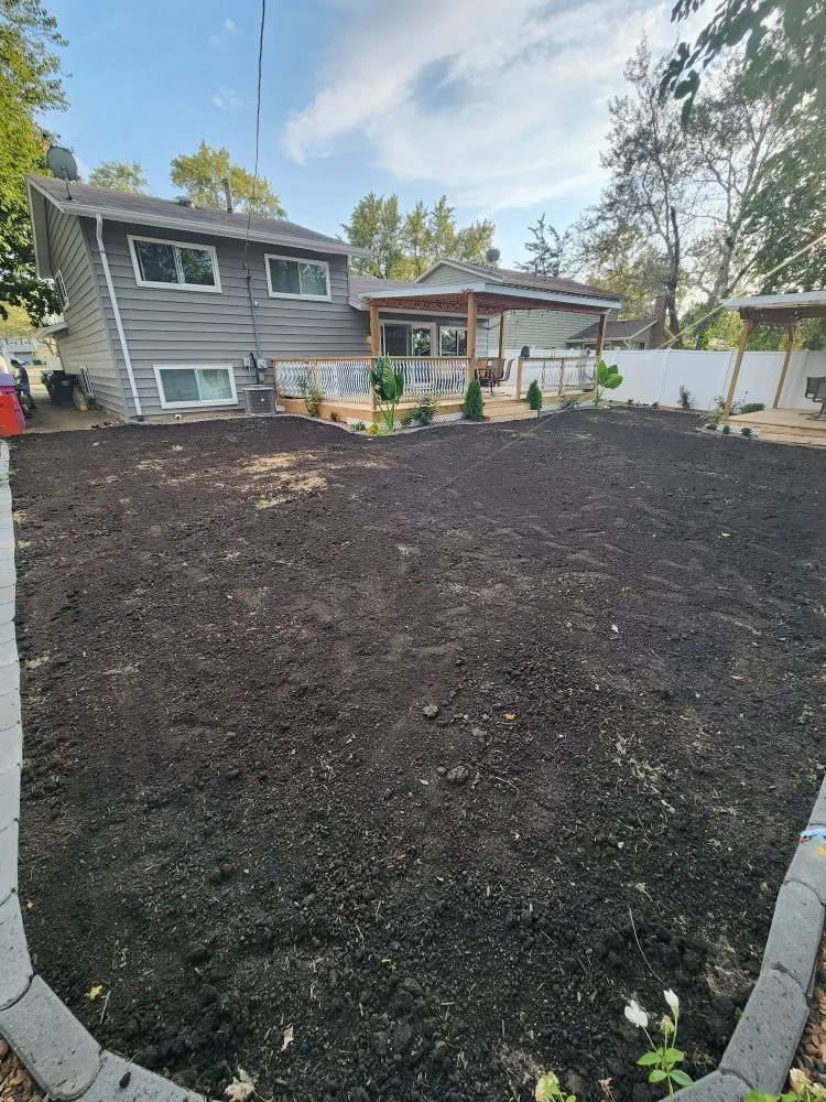 Trusted yard cleanup service in University Park, IL - JC Landscaping & Maintenance