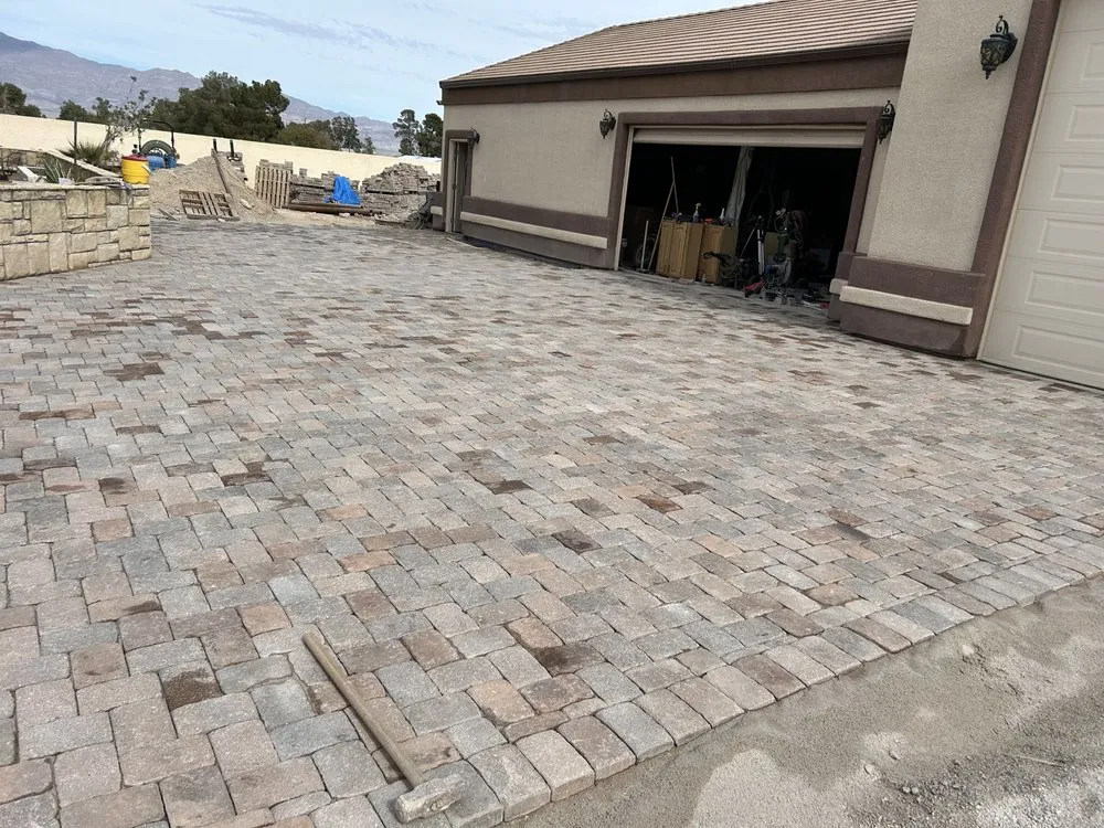 Custom garden landscaping experts serving Las Vegas, NV - JC Landscaping and Concrete