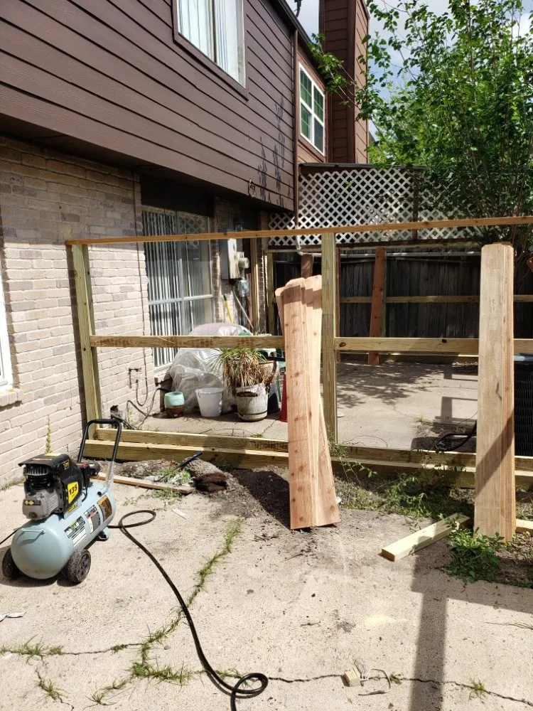 Custom landscaping services in Dickinson, TX by JC Landscaping and Fencing