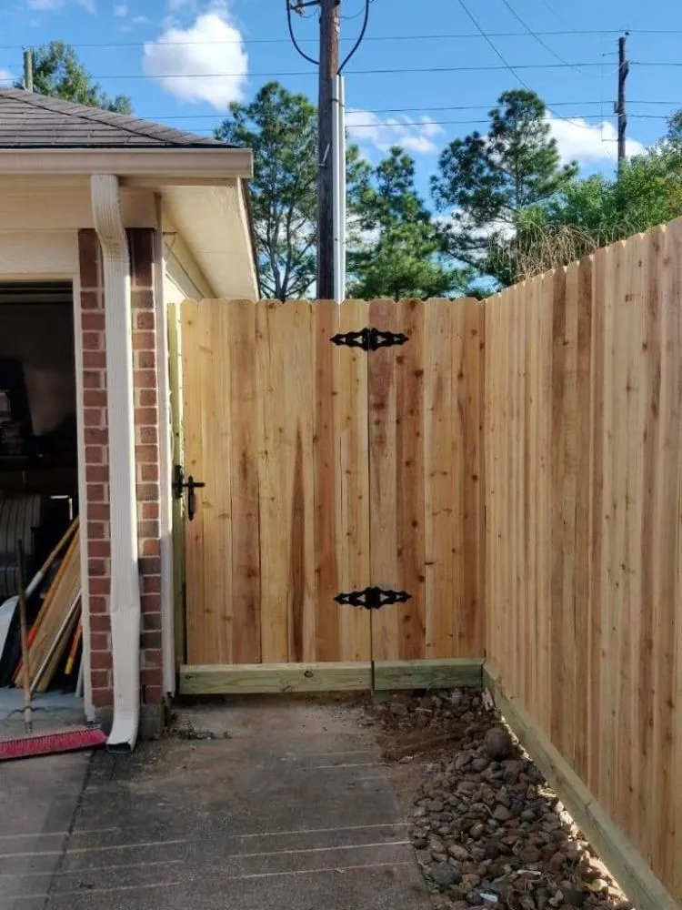 Expert landscape installation experts serving Dickinson, TX - JC Landscaping and Fencing