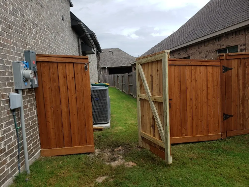 Trusted residential landscaping in Dickinson, TX - JC Landscaping and Fencing