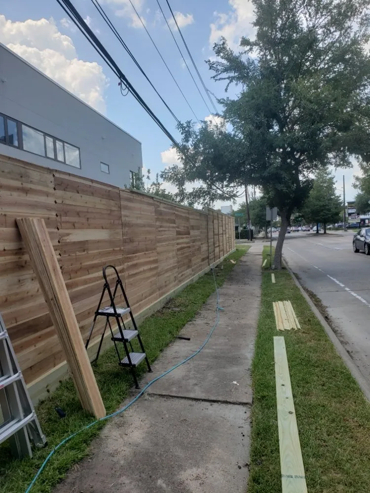 Custom landscape design experts serving Dickinson, TX - JC Landscaping and Fencing