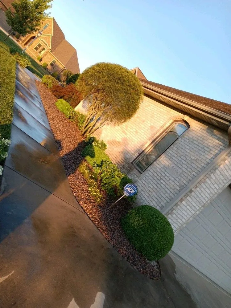 Affordable outdoor landscaping experts serving Anderson, IN - JC Landscaping