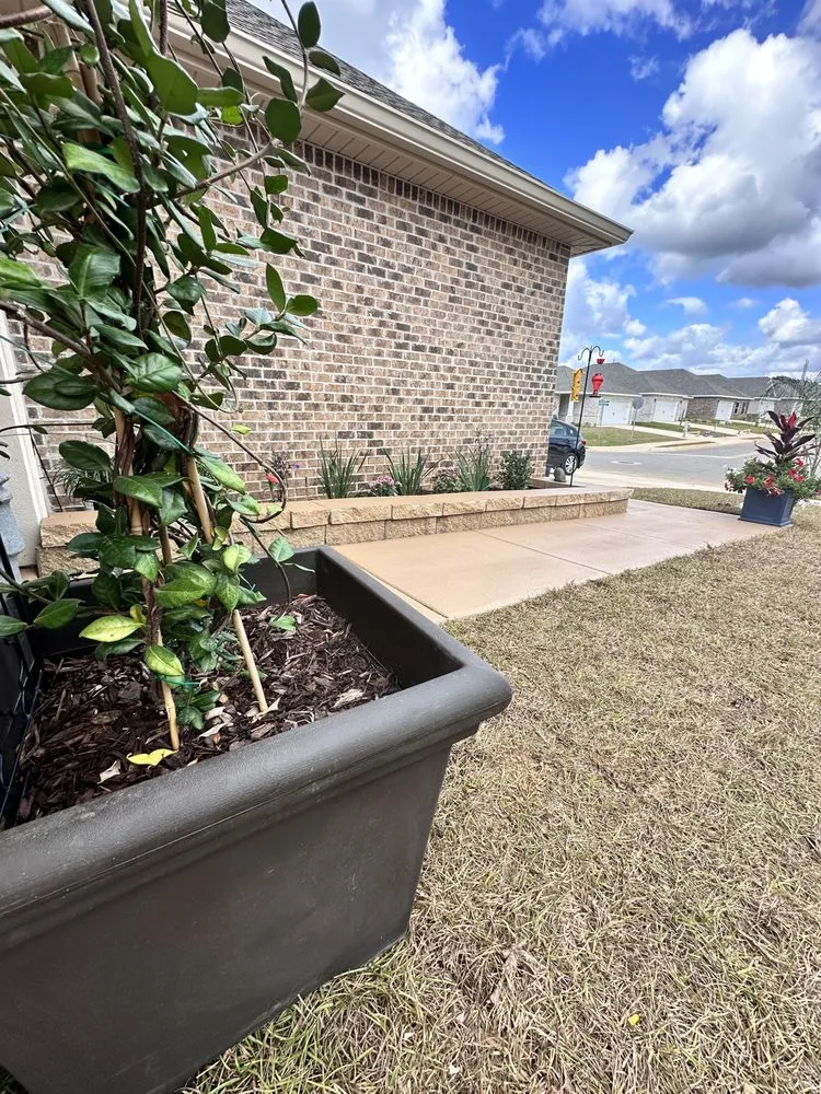 Affordable residential landscaping experts serving Pensacola, FL - JC Landscaping Professionals