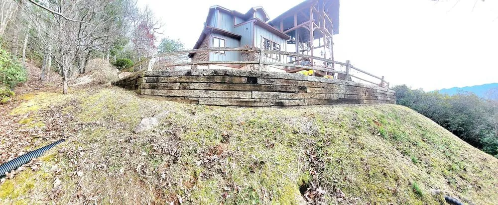 Custom yard cleanup service in Hiawassee, GA - JC Landscaping Specialists